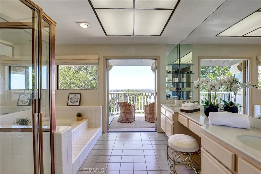 1 Saint Tropez Newport Beach, CA 92660