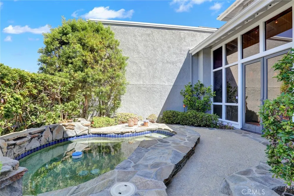 1 Saint Tropez Newport Beach, CA 92660