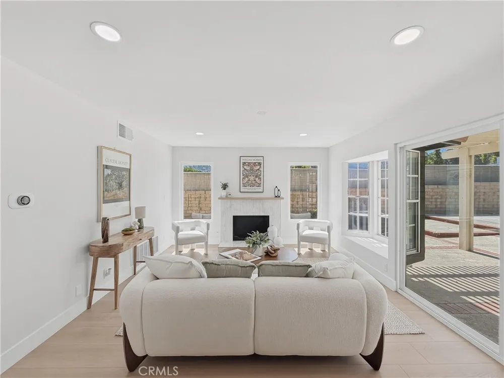 23308 Quail Summit Diamond Bar, CA 91765
