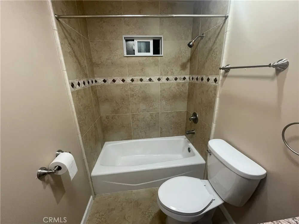 37 S Sierra Madre Boulevard Pasadena, CA 91107