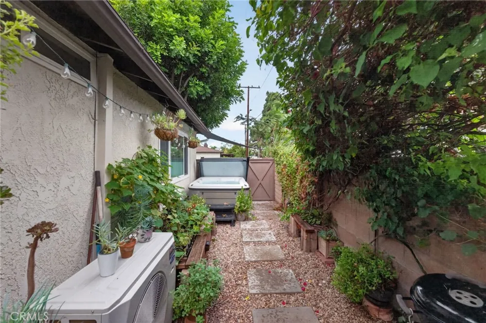 13392 Beach Terrace Garden Grove, CA 92844