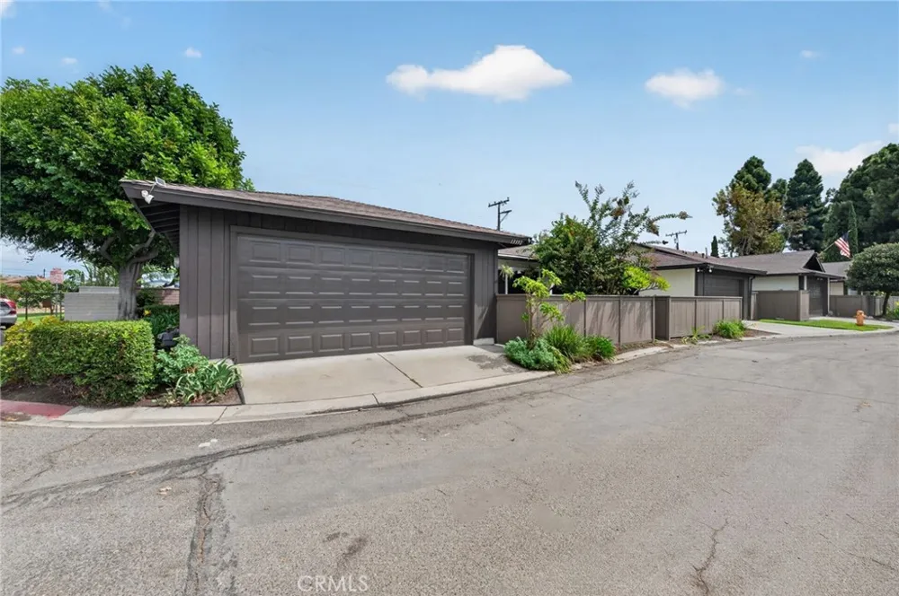 13392 Beach Terrace Garden Grove, CA 92844