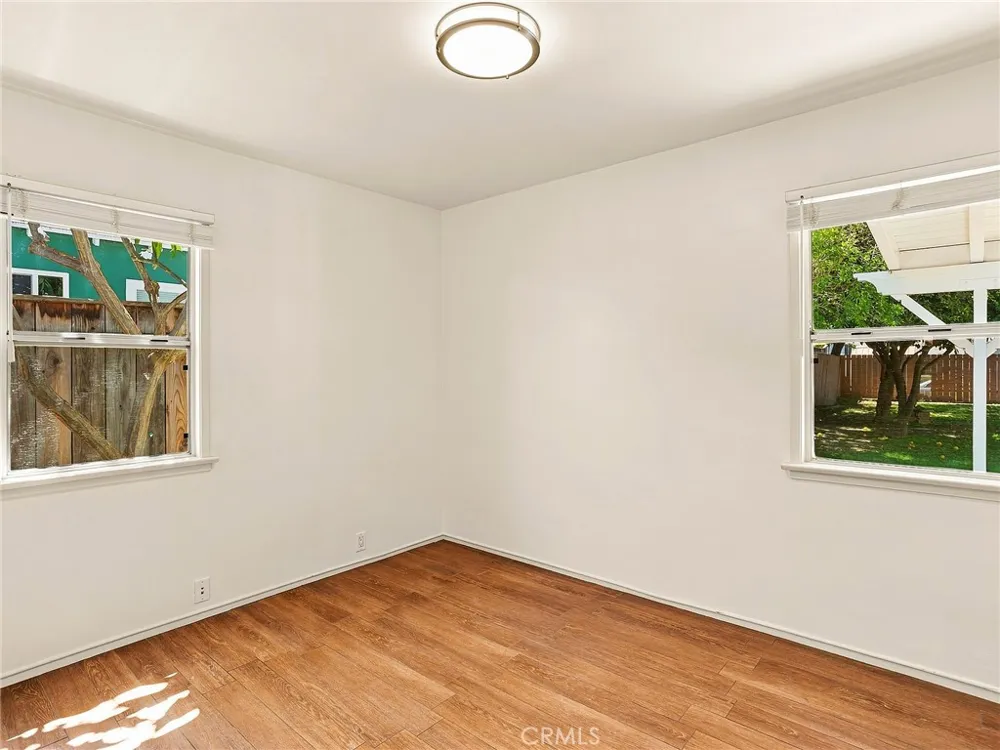 431 Fairview Street Burbank, CA 91505