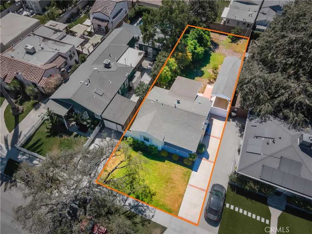 431 Fairview Street Burbank, CA 91505