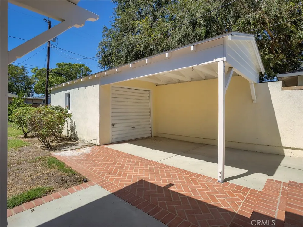 431 Fairview Street Burbank, CA 91505