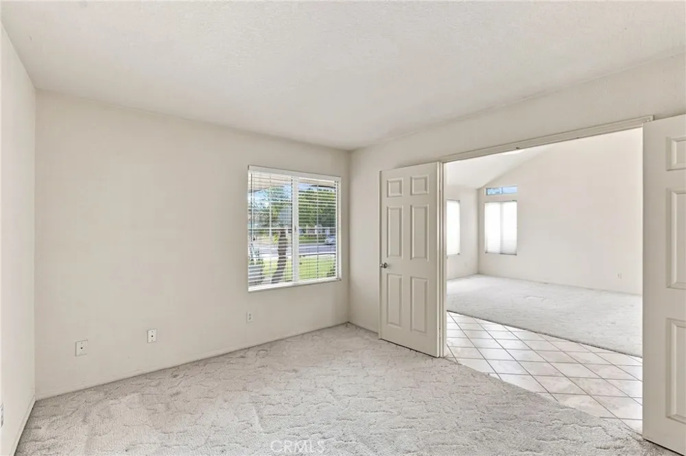 2127 E Bellbrook Covina, CA 91724