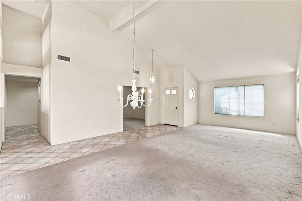 2127 E Bellbrook Covina, CA 91724