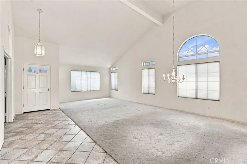 2127 E Bellbrook Covina, CA 91724