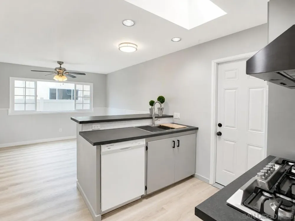 1129 Finch St El Cajon, CA 92020