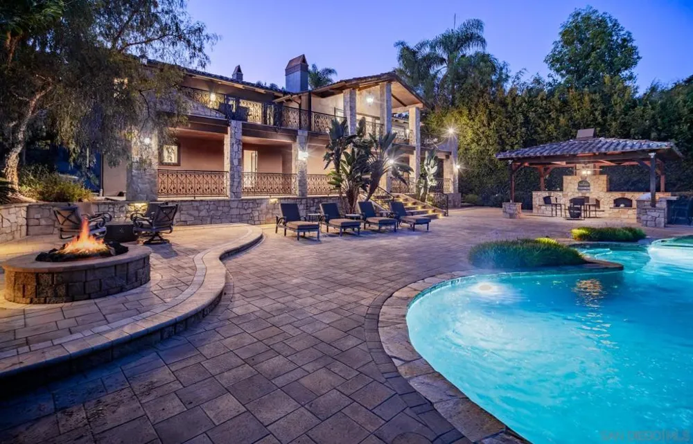 17161 Camino Acampo Rancho Santa Fe, CA 92067
