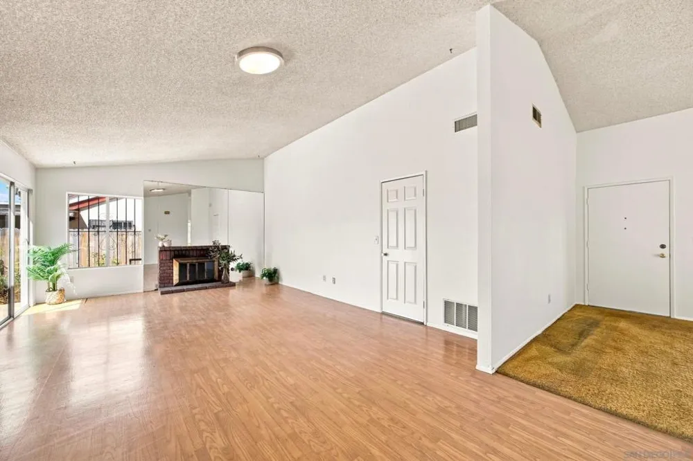 1232 Green Bay Street San Diego, CA 92154