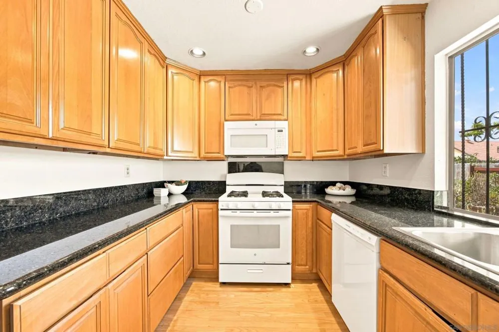 1232 Green Bay Street San Diego, CA 92154