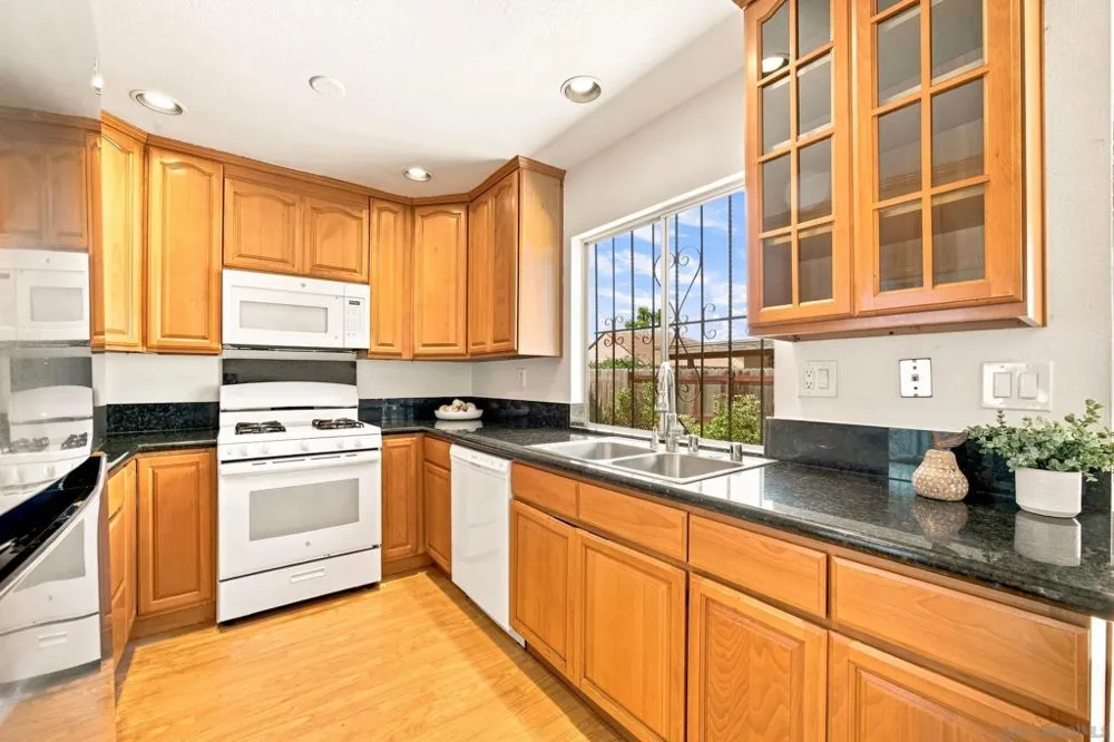 1232 Green Bay Street San Diego, CA 92154