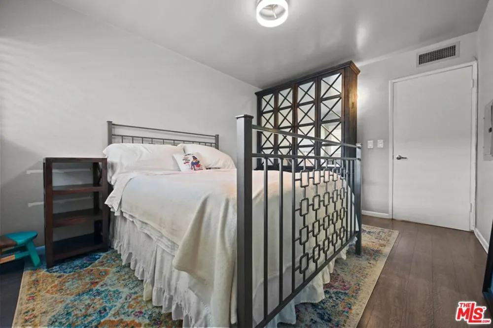 970 Palm Avenue #218 West Hollywood, CA 90069