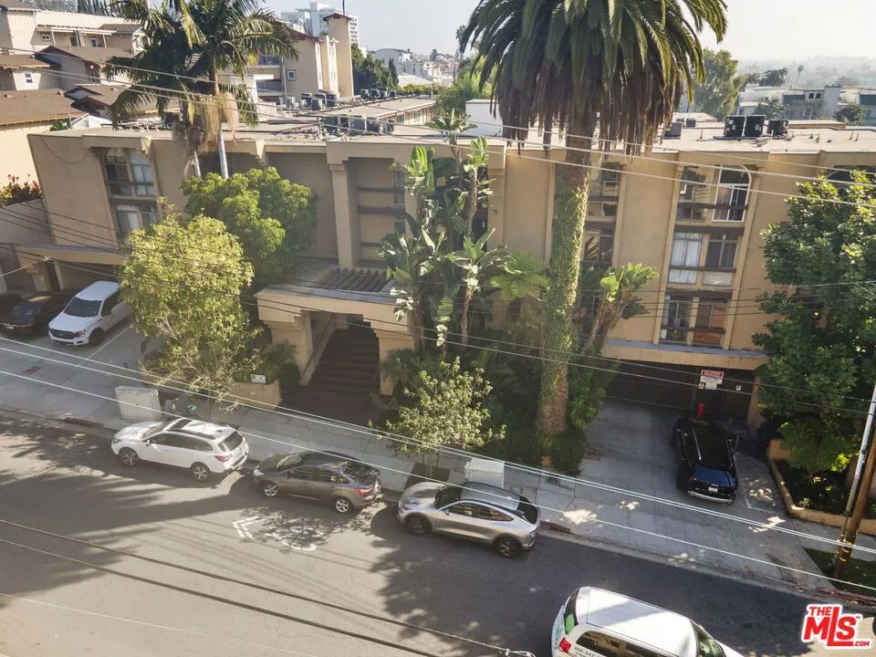 970 Palm Avenue #218 West Hollywood, CA 90069