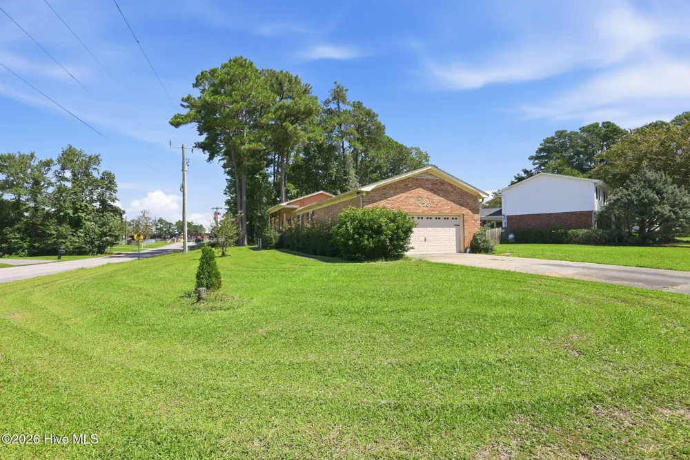 201 Little John Lane Havelock, NC 28532