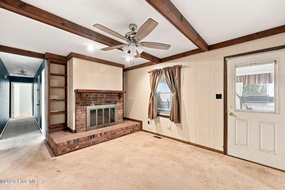201 Little John Lane Havelock, NC 28532