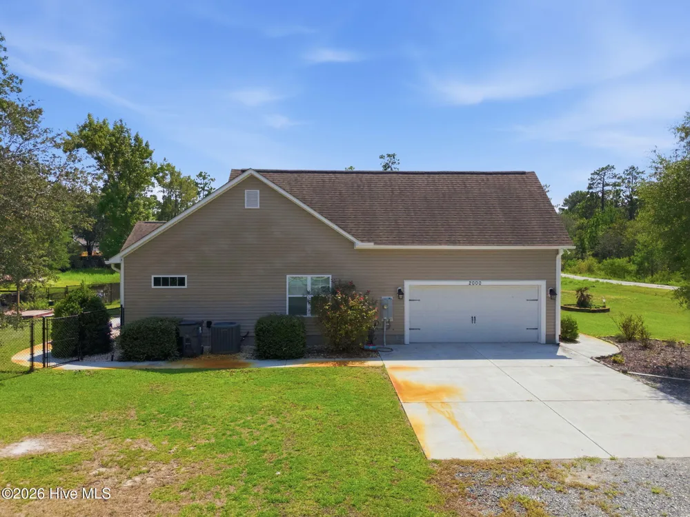 2000 Southport Lane Southport, NC 28461