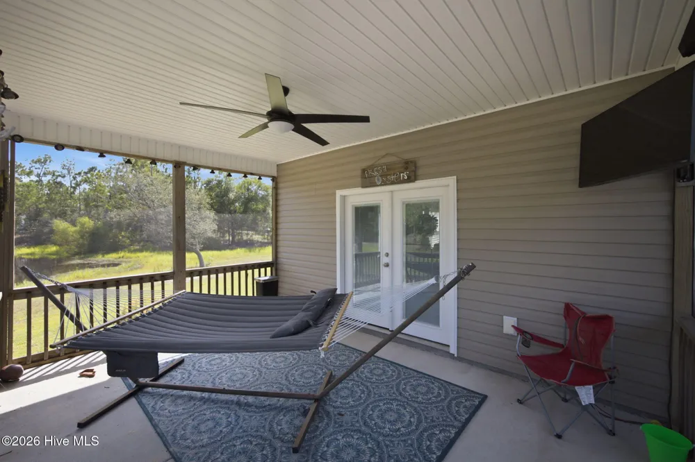 2000 Southport Lane Southport, NC 28461