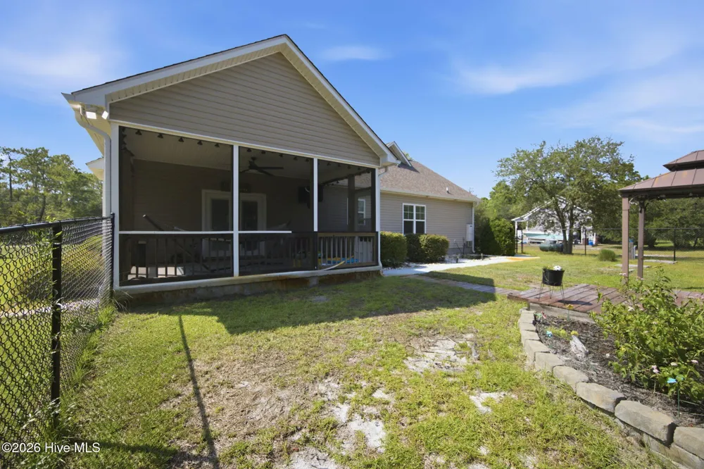 2000 Southport Lane Southport, NC 28461