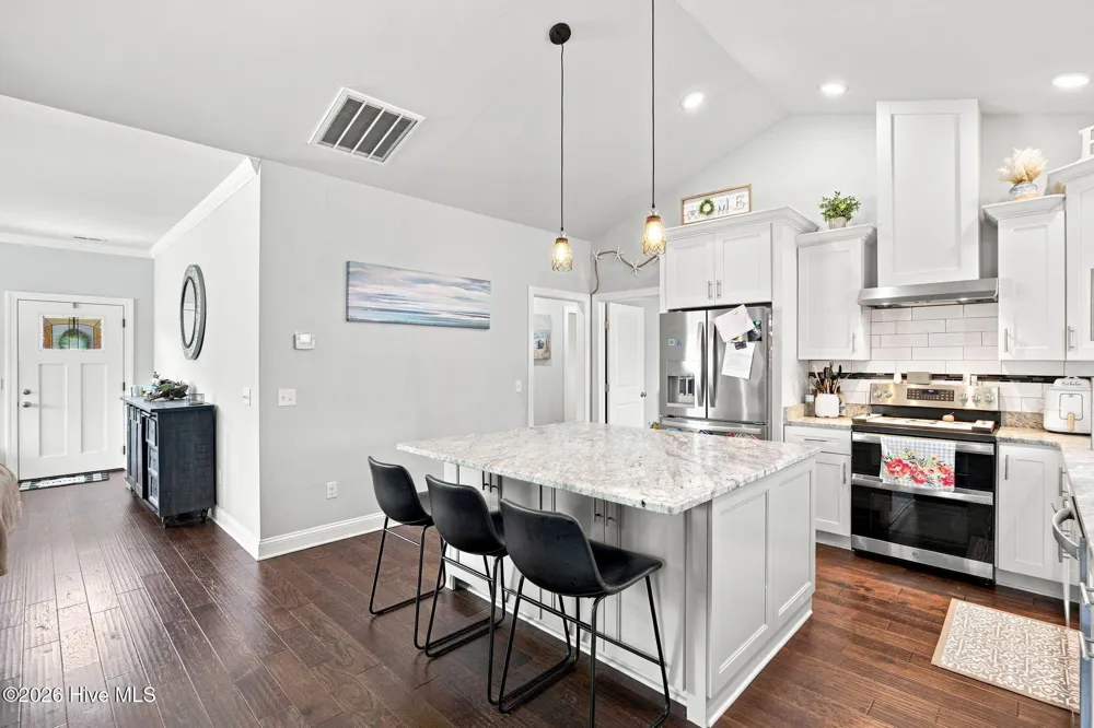 2000 Southport Lane Southport, NC 28461