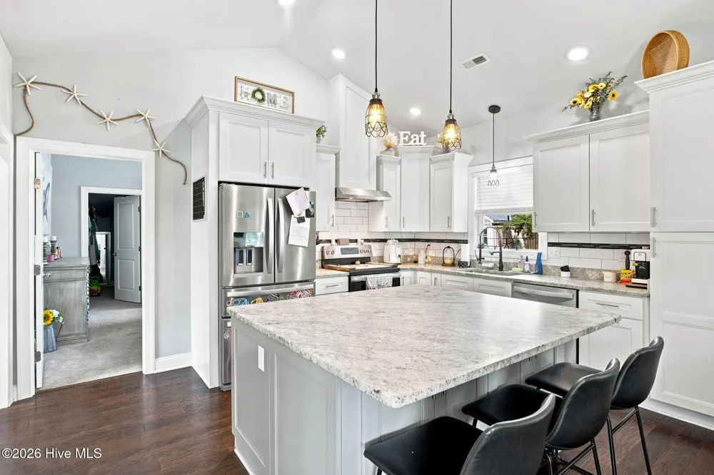 2000 Southport Lane Southport, NC 28461