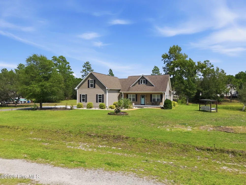 2000 Southport Lane Southport, NC 28461
