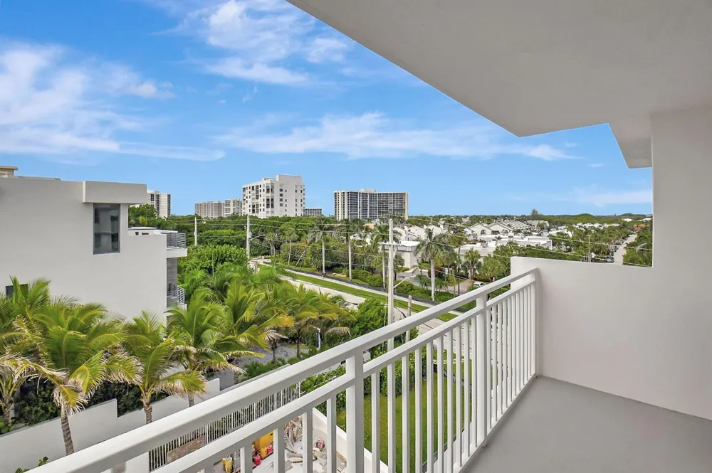 4511 S Ocean Boulevard #401 Highland Beach, FL 33487