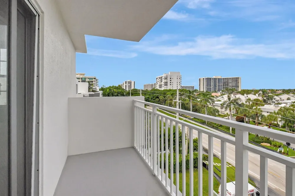 4511 S Ocean Boulevard #401 Highland Beach, FL 33487