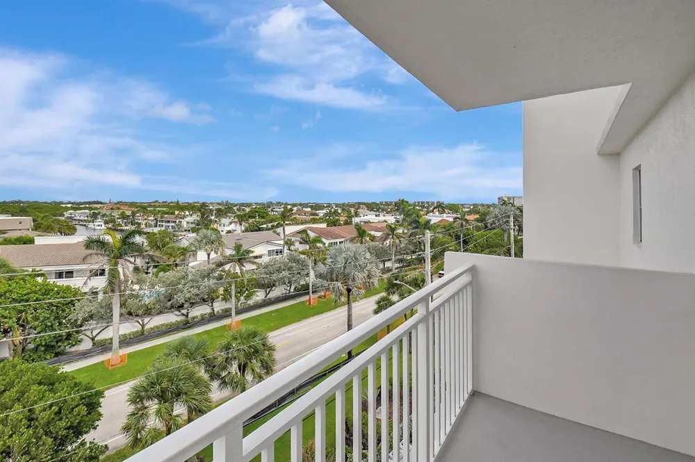 4511 S Ocean Boulevard #401 Highland Beach, FL 33487