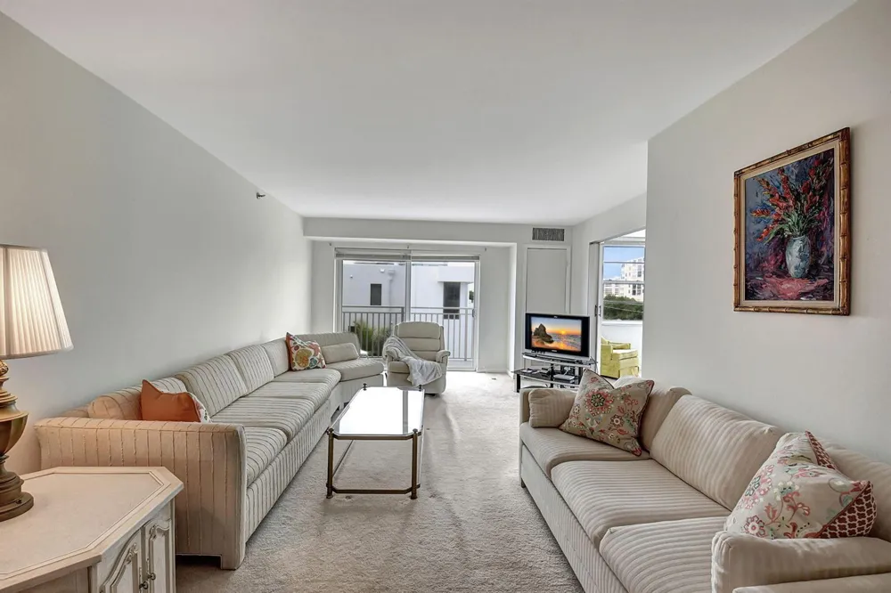 4511 S Ocean Boulevard #401 Highland Beach, FL 33487