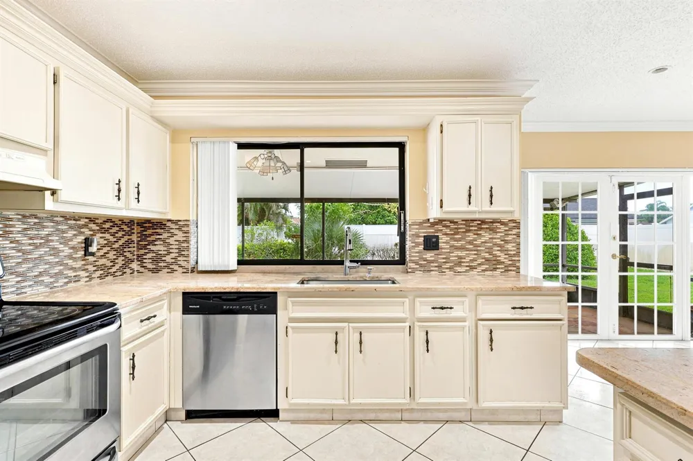 5088 Chelan Way Lake Worth, FL 33467
