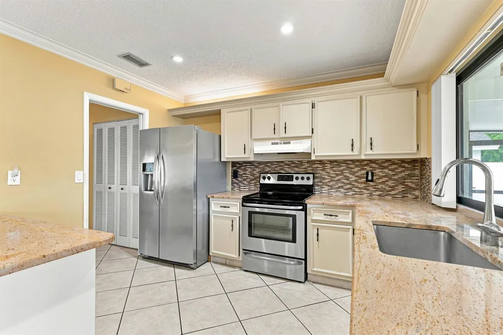 5088 Chelan Way Lake Worth, FL 33467
