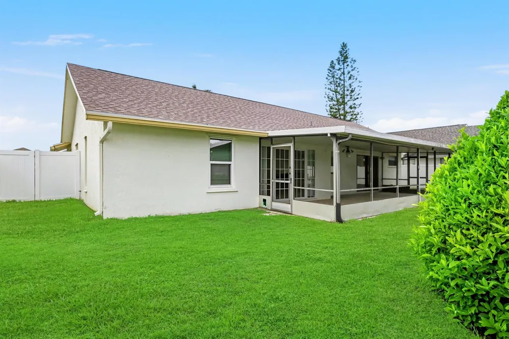 5088 Chelan Way Lake Worth, FL 33467