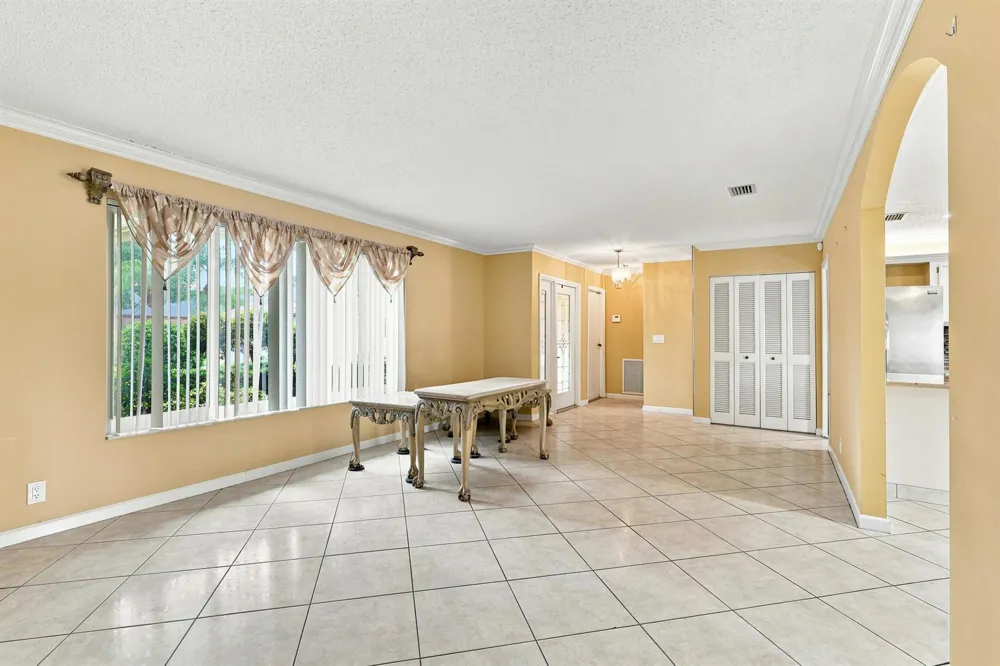 5088 Chelan Way Lake Worth, FL 33467