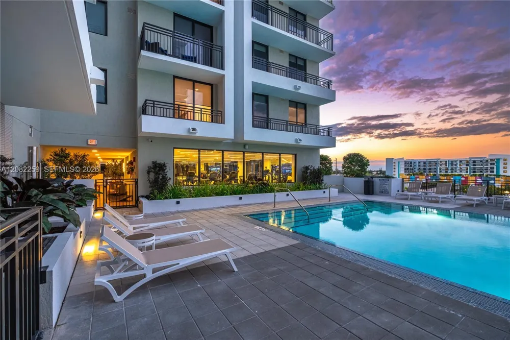 2001 Van Buren St #924 Hollywood, FL 33020