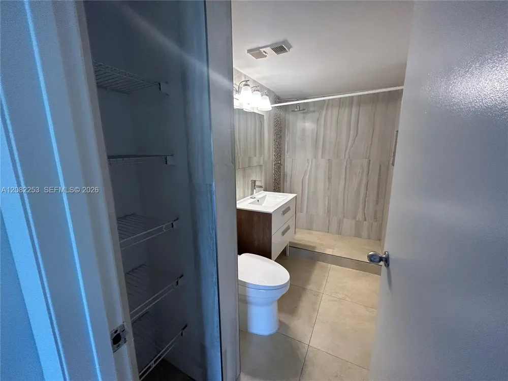 6324 La Costa Dr #B Boca Raton, FL 33433