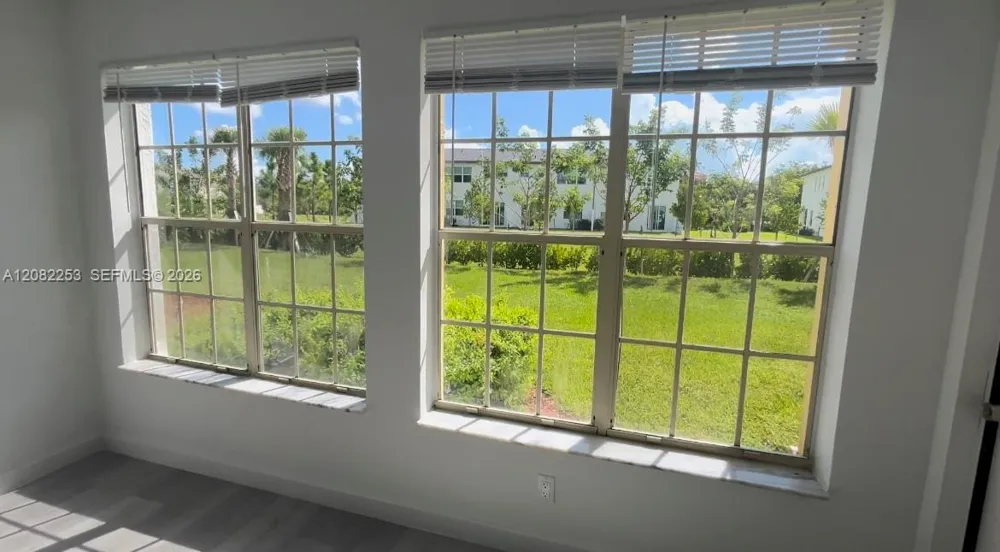 6324 La Costa Dr #B Boca Raton, FL 33433