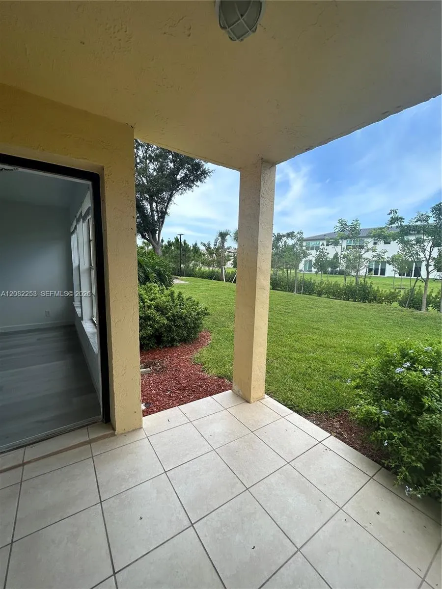 6324 La Costa Dr #B Boca Raton, FL 33433