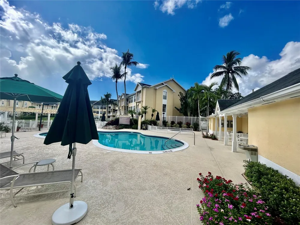 6324 La Costa Dr #B Boca Raton, FL 33433