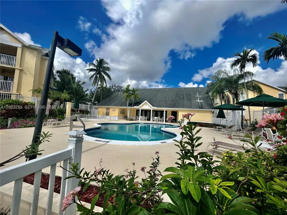 6324 La Costa Dr #B Boca Raton, FL 33433