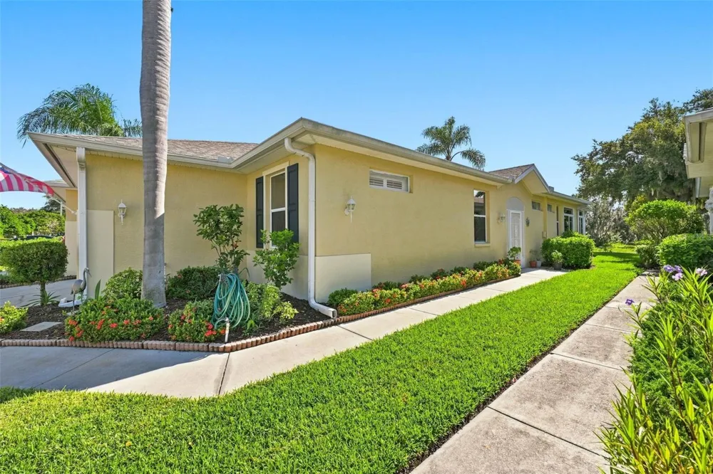 1231 FAIRWAY GREENS DRIVE #45 Sun City Center, FL 33573