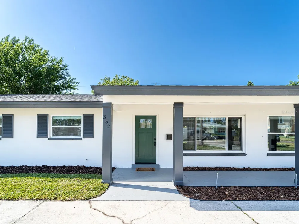 352 79TH AVENUE NE St Petersburg, FL 33702