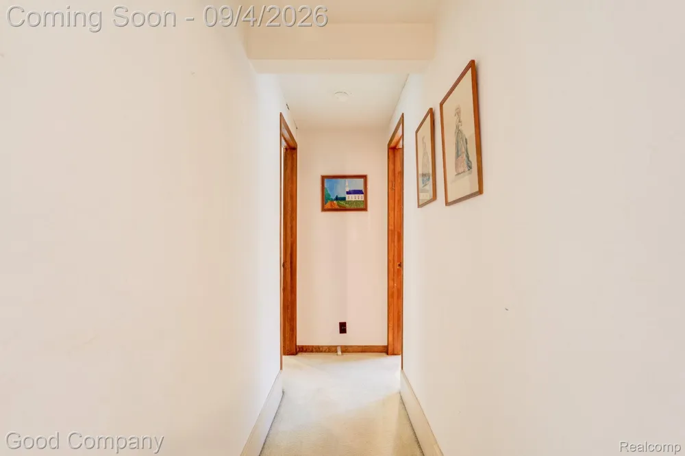 835 Edgewood Drive Royal Oak City, MI 48067