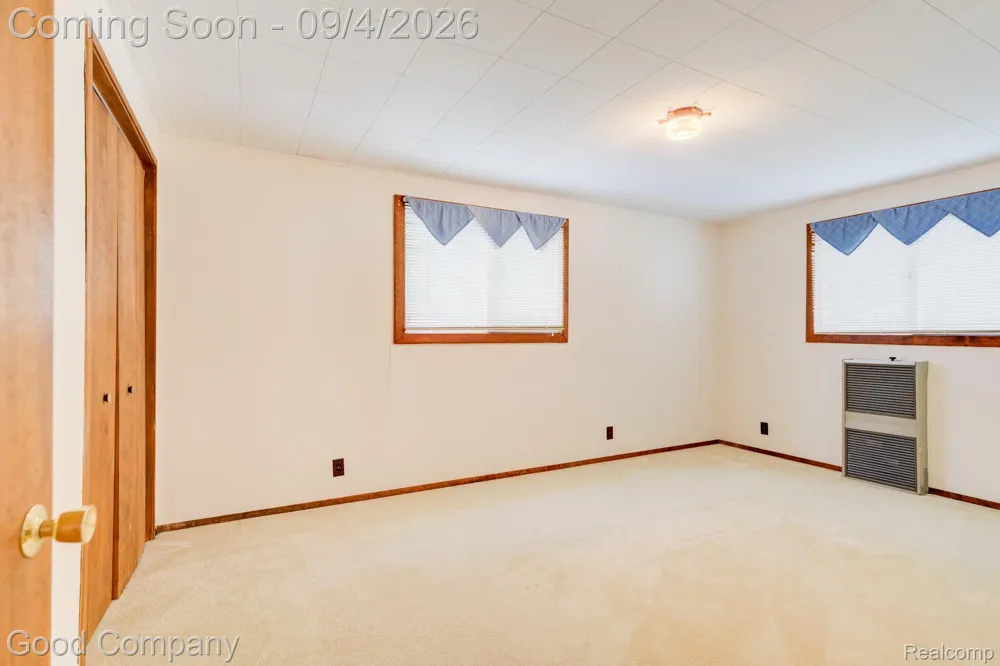 835 Edgewood Drive Royal Oak City, MI 48067