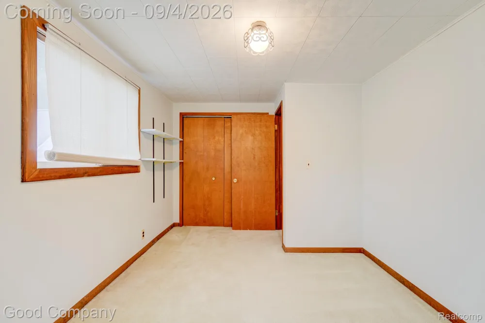 835 Edgewood Drive Royal Oak City, MI 48067