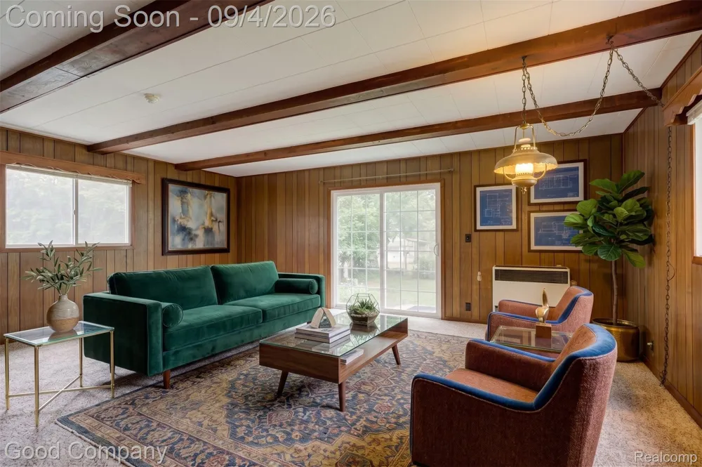 835 Edgewood Drive Royal Oak City, MI 48067