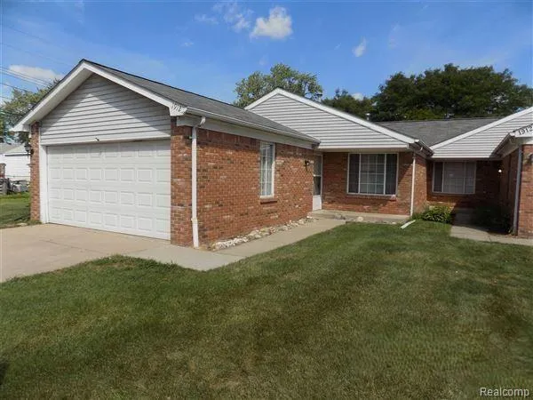 19121 WALDORF STREET Roseville City, MI 48066