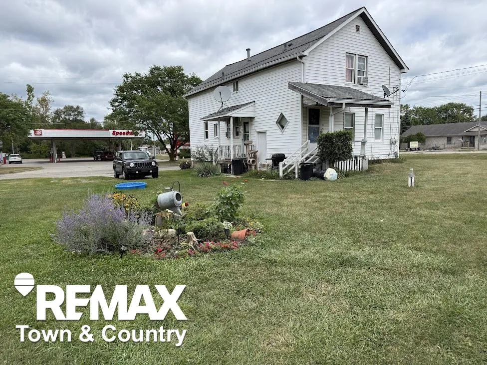 8315 Saginaw Street Mt Morris City, MI 48458