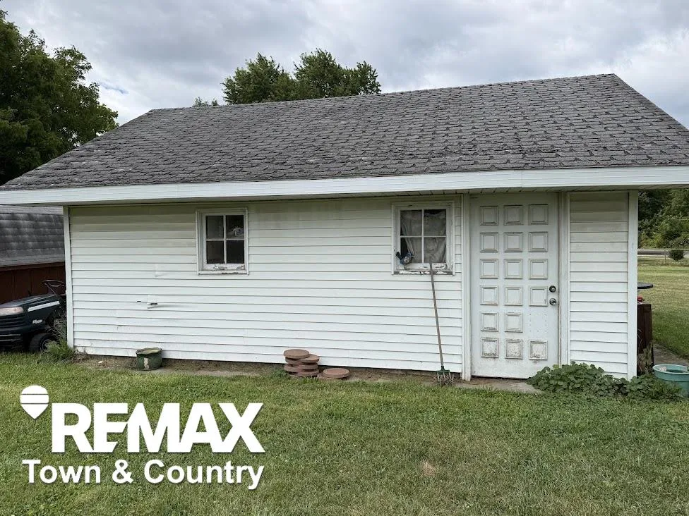 8315 Saginaw Street Mt Morris City, MI 48458